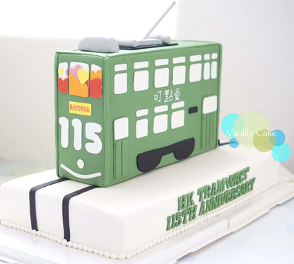 Vanlily Cake 自訂主題糖皮蛋糕，展示精緻的手工塑形技術與細膩裝飾，適合公司週年慶、商務活動或成人主題派對等專業訂造需求。