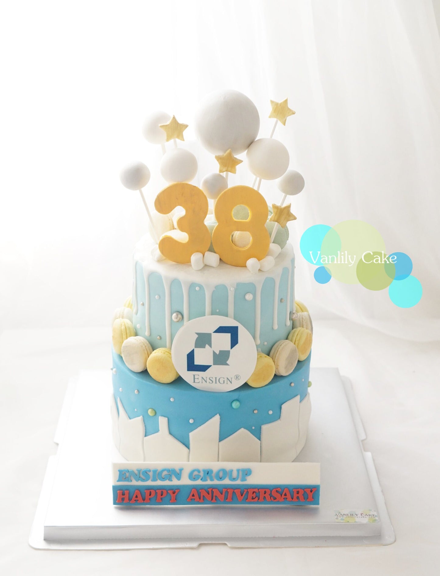 3D Balloon Fondant Cake