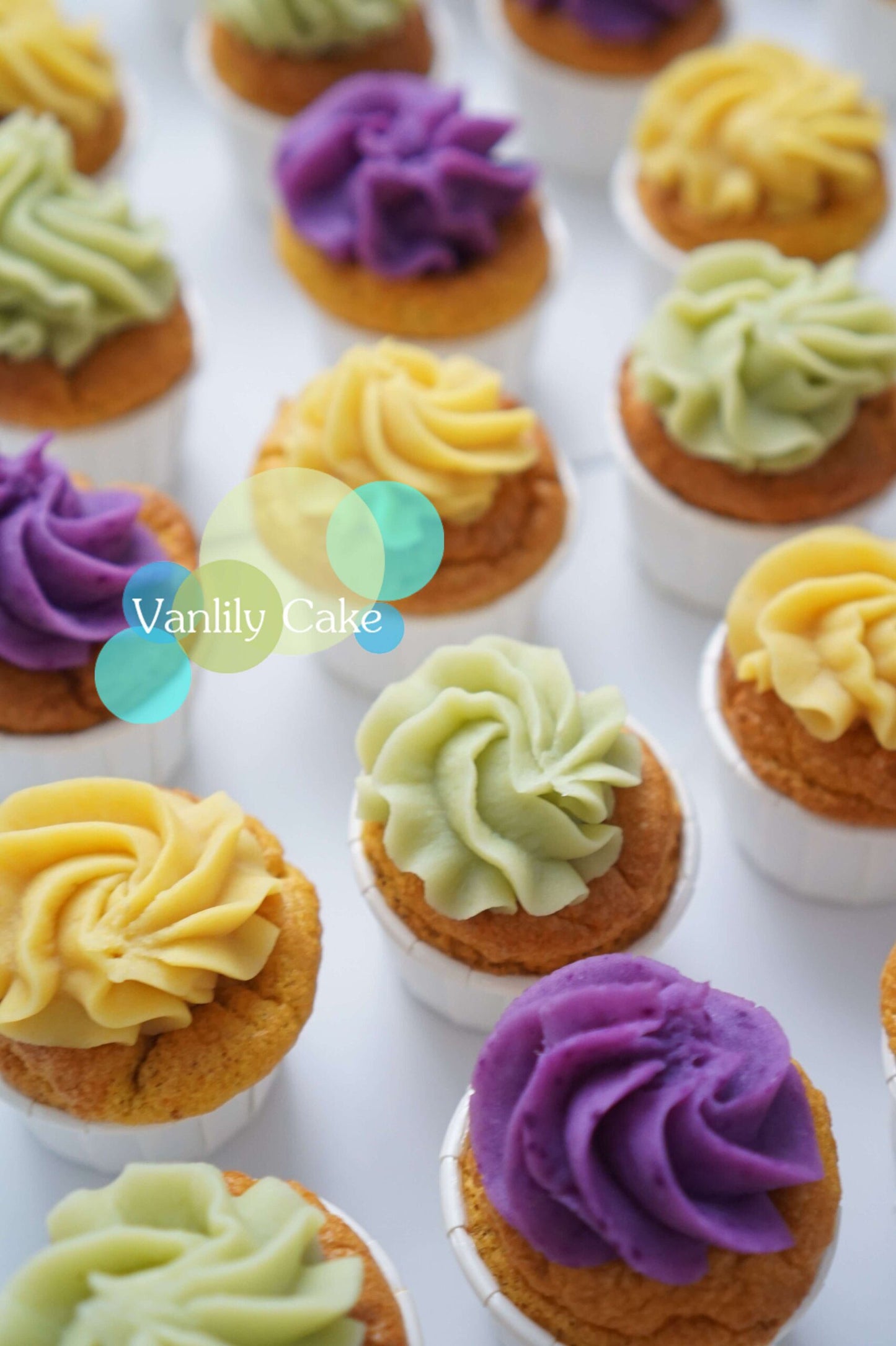 Fluffy Snowy Mountain Cupcake Cupcake Dairy-free Apple Cupcake