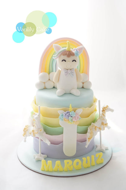 彩虹木馬糖皮蛋糕