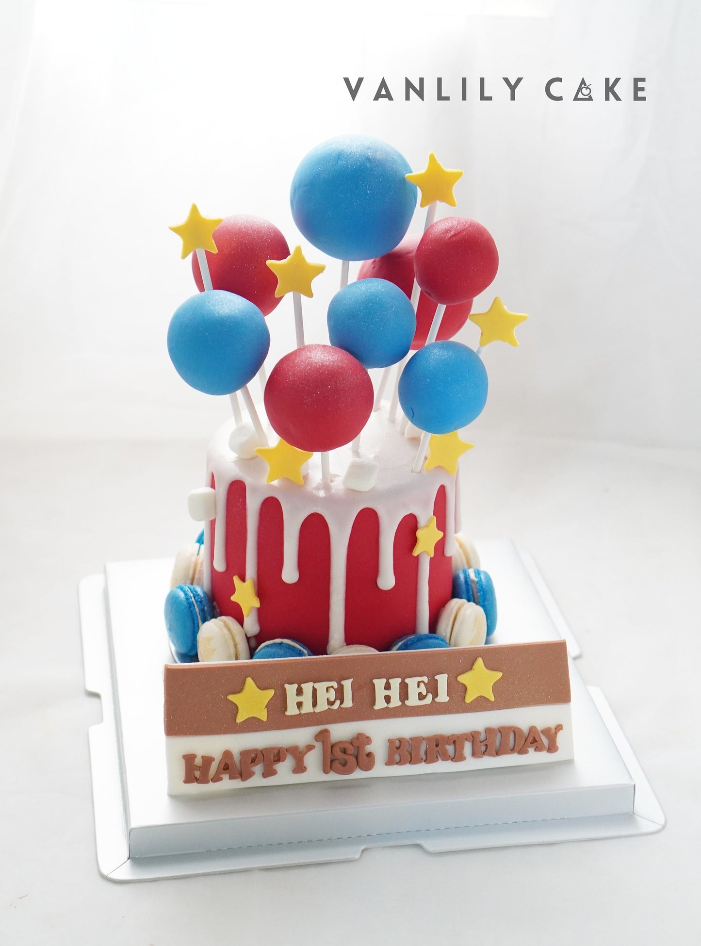 3D Balloon Fondant Cake