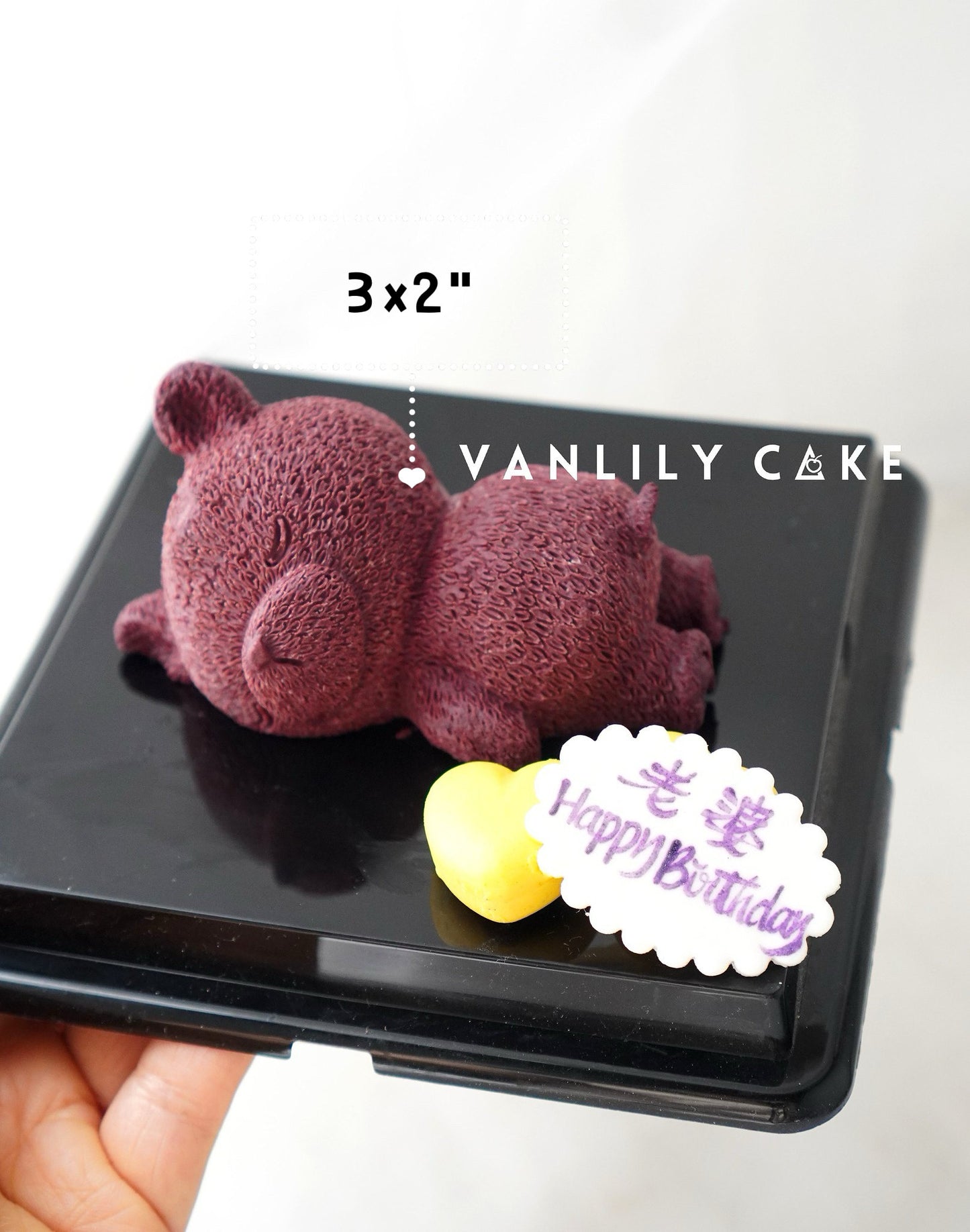 Sugar-free Vegan Fruit Mousse Bear Cake