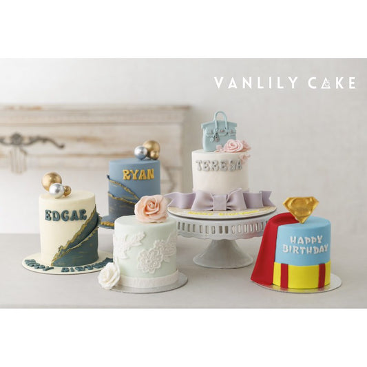 Class Vintage Fondant Cake