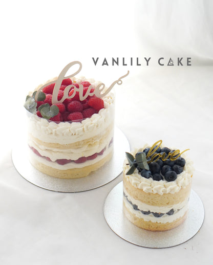 Vegan Banana Cake (Vanilla Decoration)