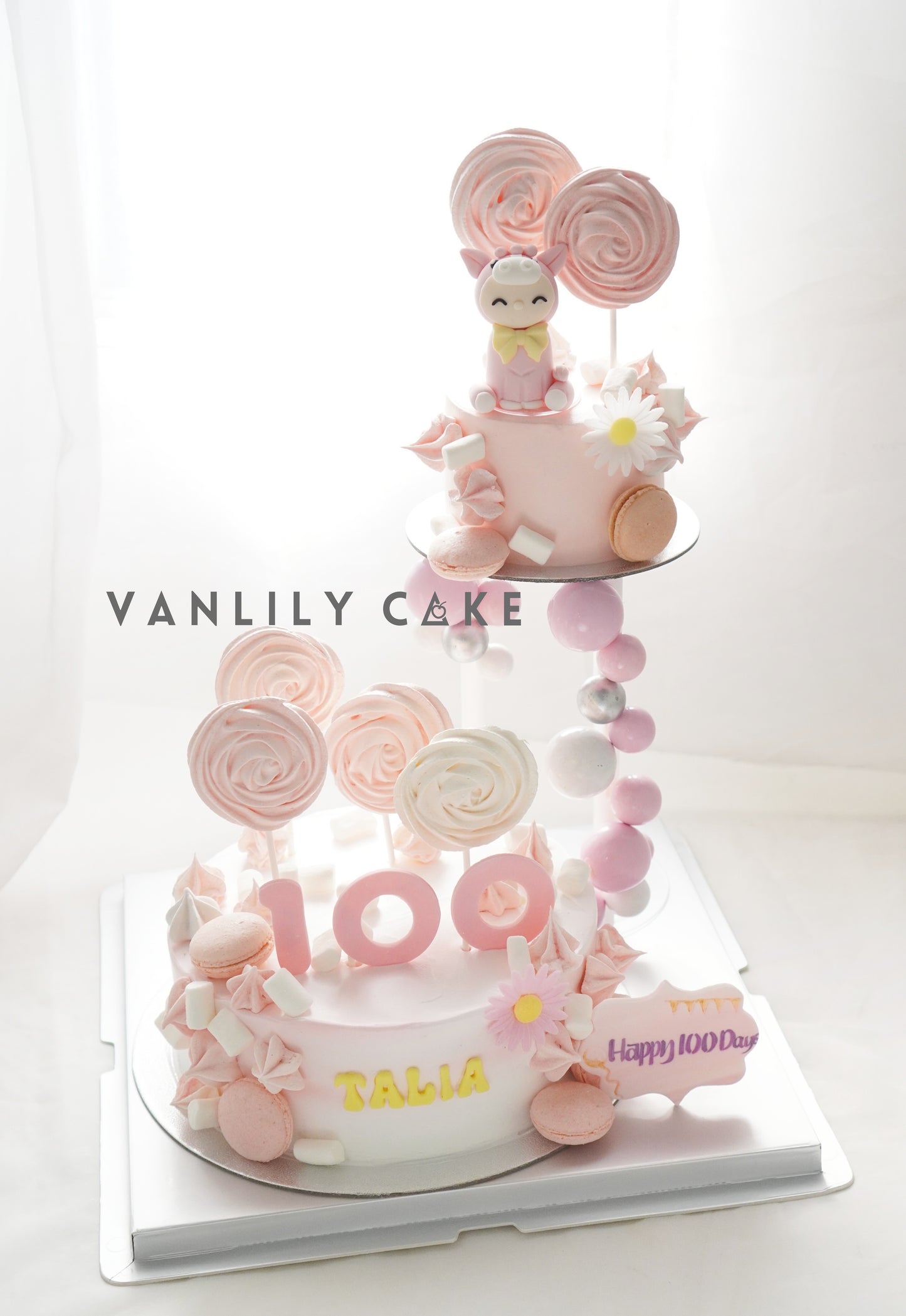 Family Lollipop Cake Double-up cake tower 波板糖忌廉蛋糕