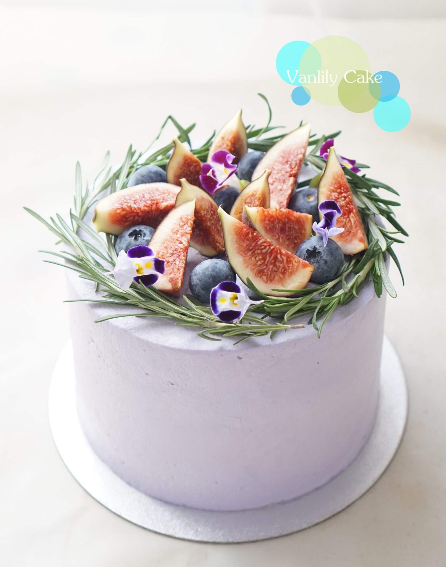 鮮果米蛋糕(香草裝飾)