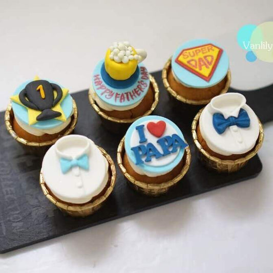 Vanlily Cake 父親節主題杯子蛋糕，飾有啤酒、超人標誌、獎盃、紳士襯衫及「I ❤️ PAPA」等精緻糖皮裝飾。
