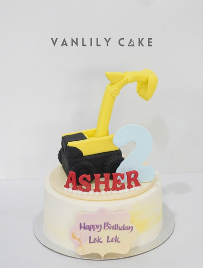 Fresh Fruit Cream Cake (with car design)