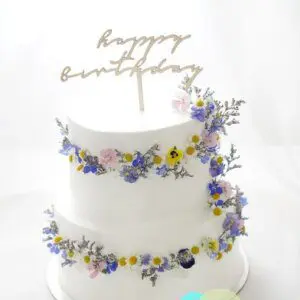 Floral Cream Cake Smash - Image 3